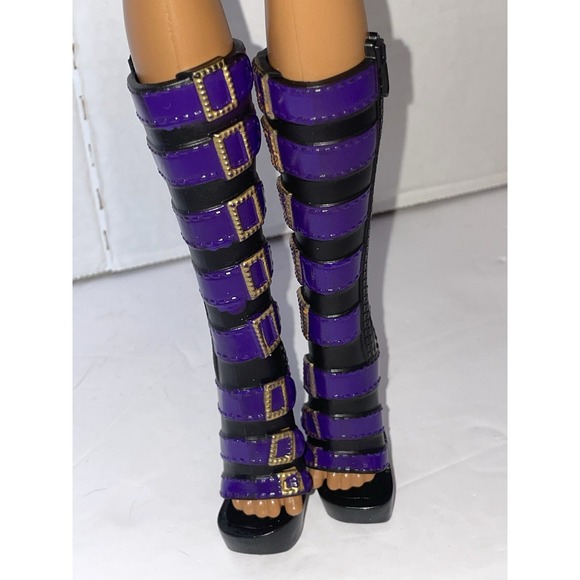 Monster High Clawdeen Wolf Frightfully Tall Ghouls  17" Doll Werewolf Incomplete - Picture 6 of 13